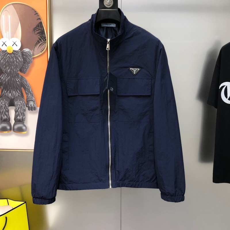 Pra*a outwear